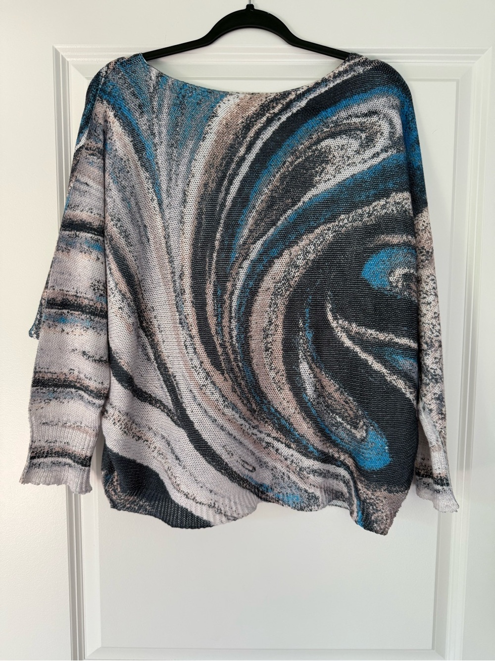 Cherishh Abstract Knit Sweater in Blue & Gray